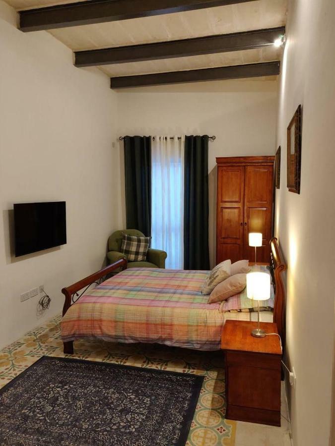Appartamento Rons Town House Tarxien Esterno foto